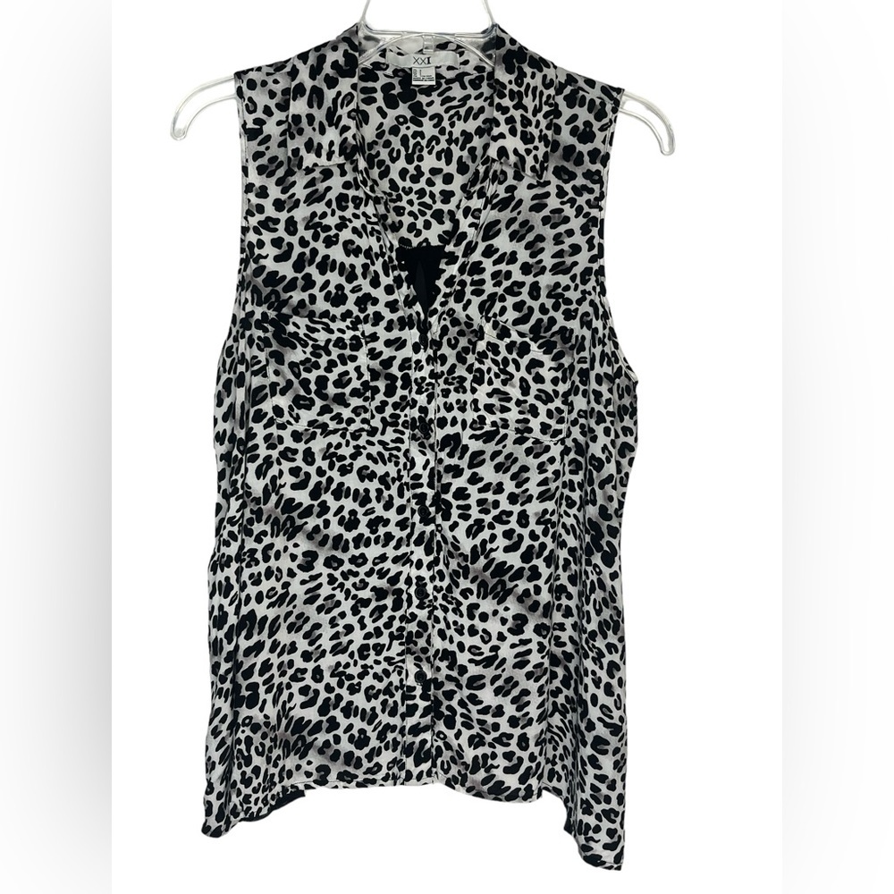 XXI Leopard Black White Sleeveless Asymmetrical Womens‎ Large Top Sheer Back